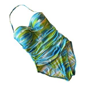 One Piece Swimsuit With Removable Strap